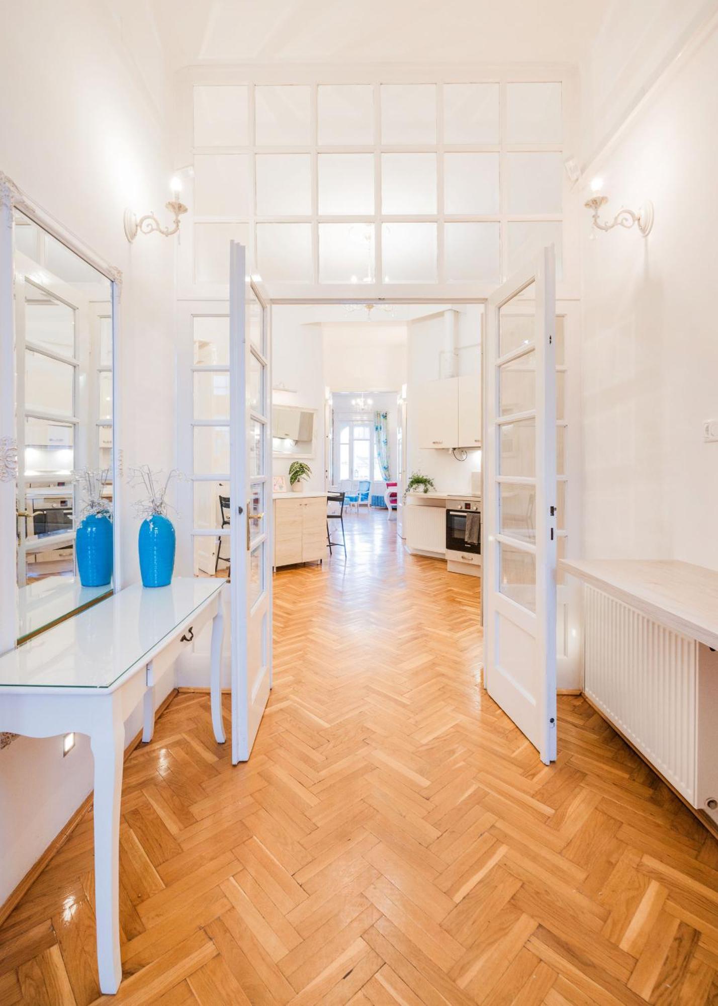 Amazing View Designer Home With Sauna And Jacuzzi 3 Min To Opera House Budapest Extérieur photo