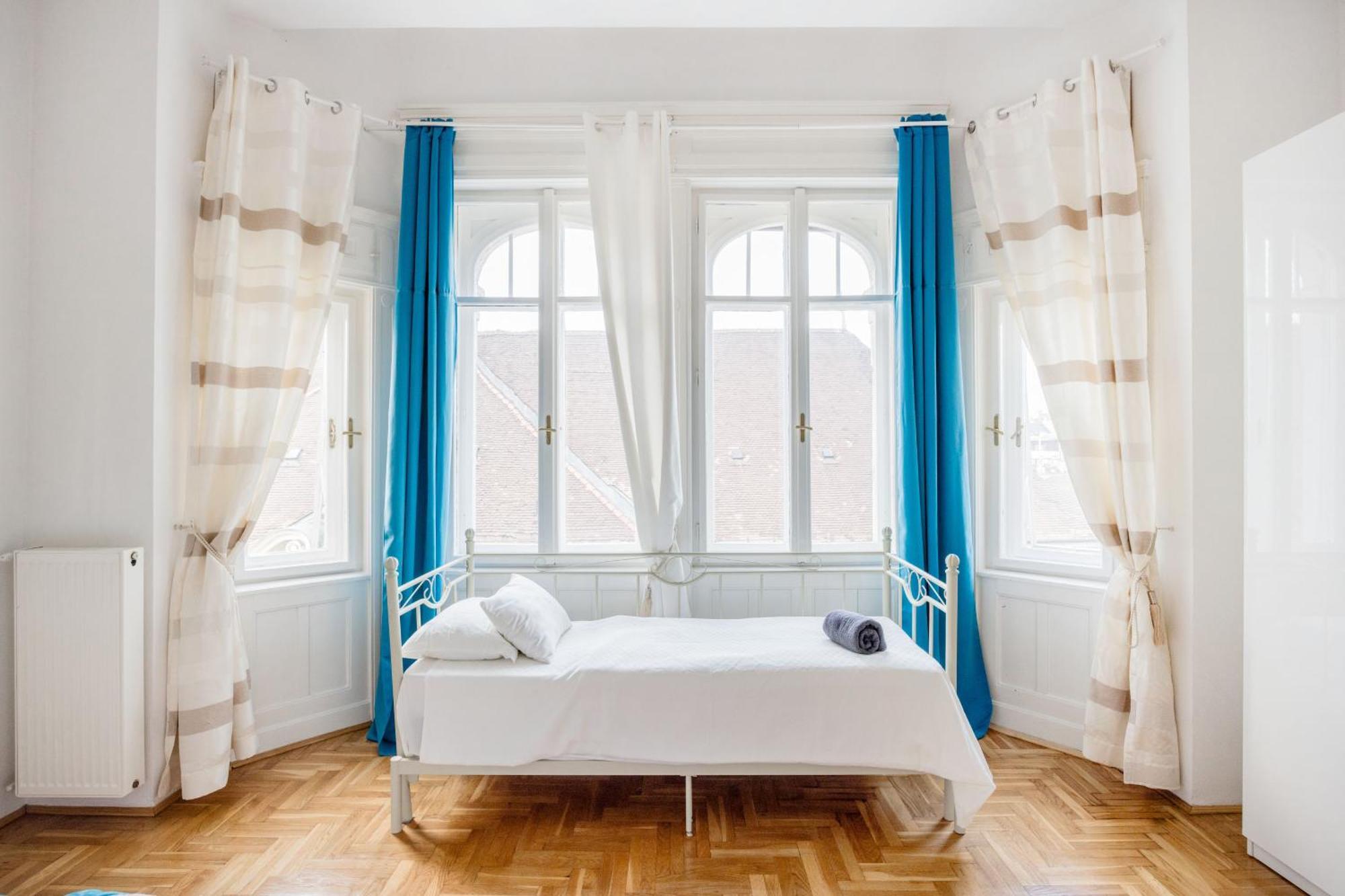 Amazing View Designer Home With Sauna And Jacuzzi 3 Min To Opera House Budapest Extérieur photo